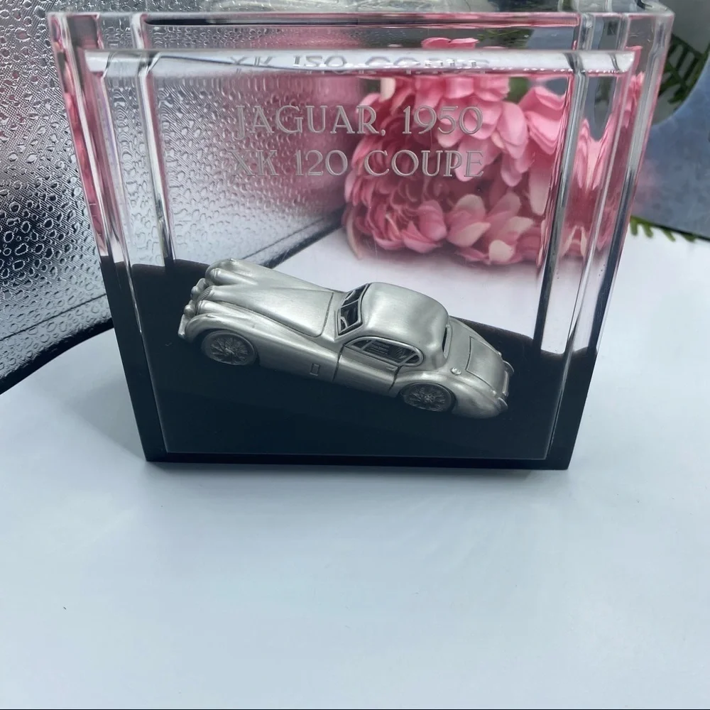 Jaguar 1950 XK 120 Coupe Collectible Car Glass Display Case - Picture 2 of 9